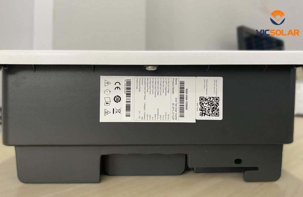 Biến Tần Hòa Lưới Bám Tải 5kW SENERGY SE 5KTL-D1/G2R mặt bên