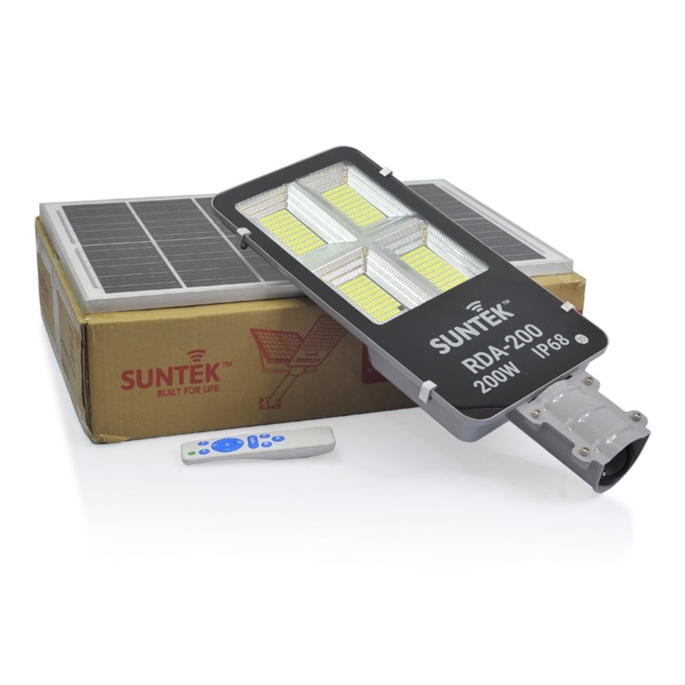 Đèn Đường Năng Lượng Mặt Trời Suntek RDA-200 ảnh thật