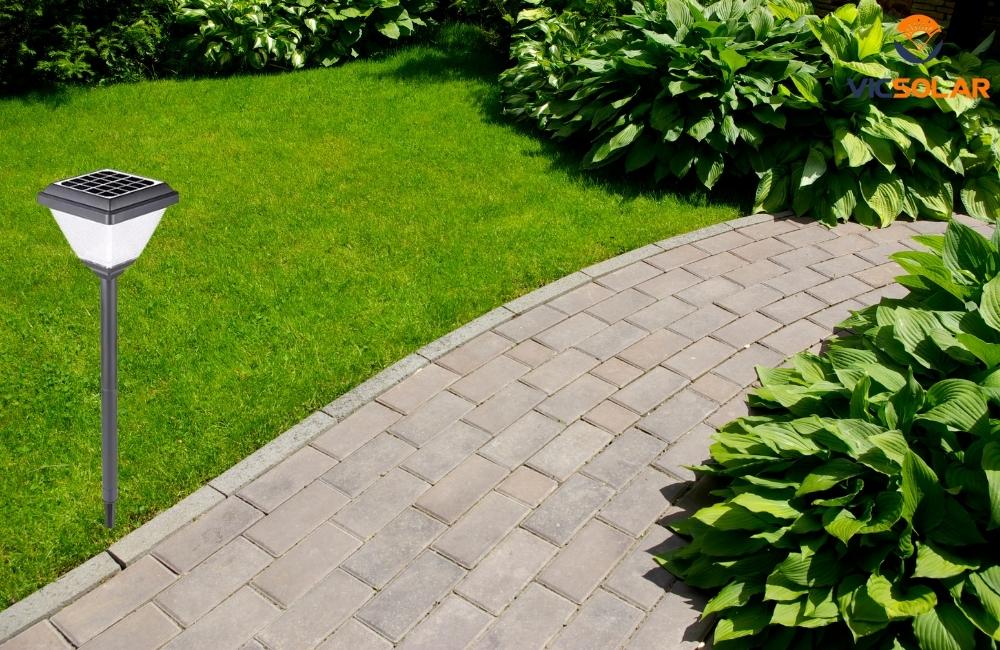 Đèn Sân Vườn Năng Lượng Mặt Trời SUNTEK-GD01 chính hãng